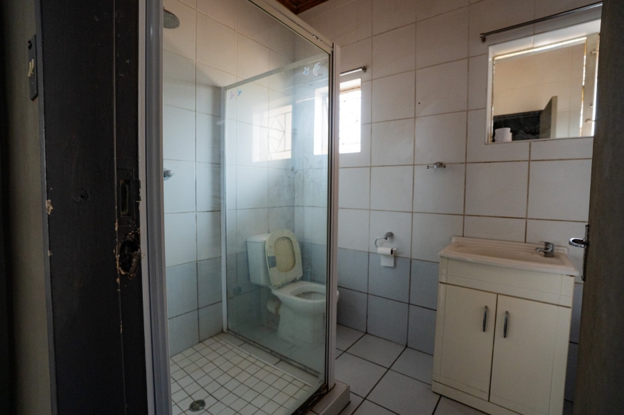 Commercial Property for Sale in Freemanville North West